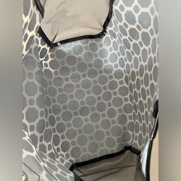 Vera Bradley Black and White Clear Plastic PVC Large Tote with Make up bag set - Picture 5 of 15